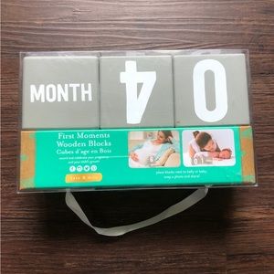 LIKE NEW First Moments Milestones Wooden Blocks Age Months Years kate & milo
